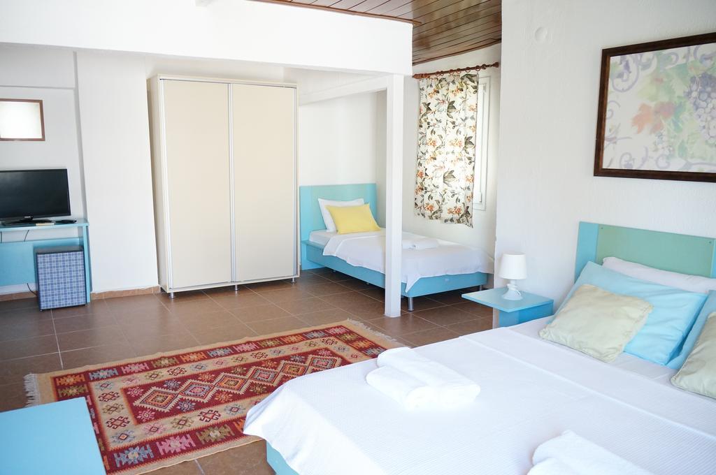 ביטז Esmana Hotel חדר תמונה