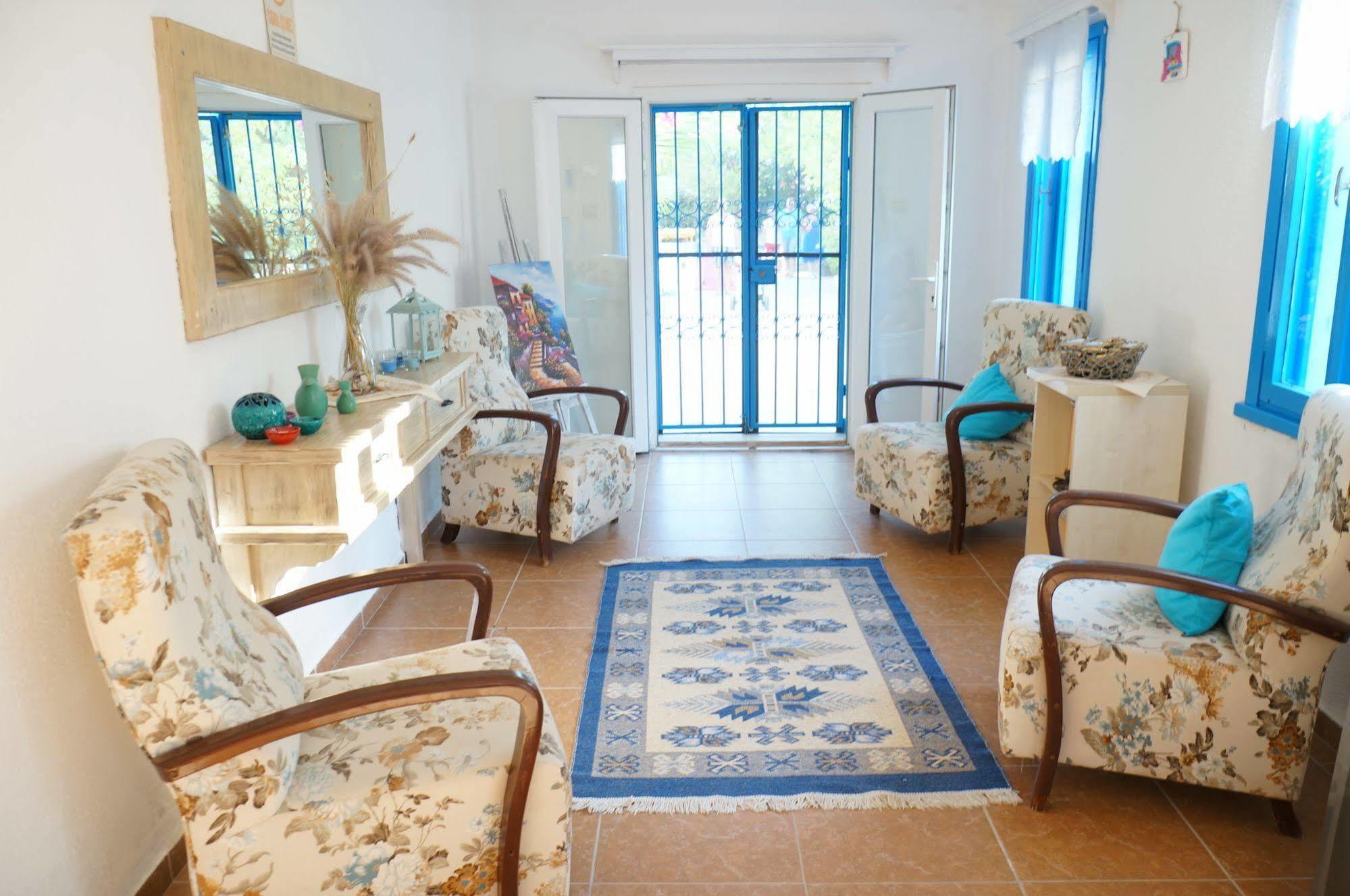 ביטז Esmana Hotel מראה חיצוני תמונה