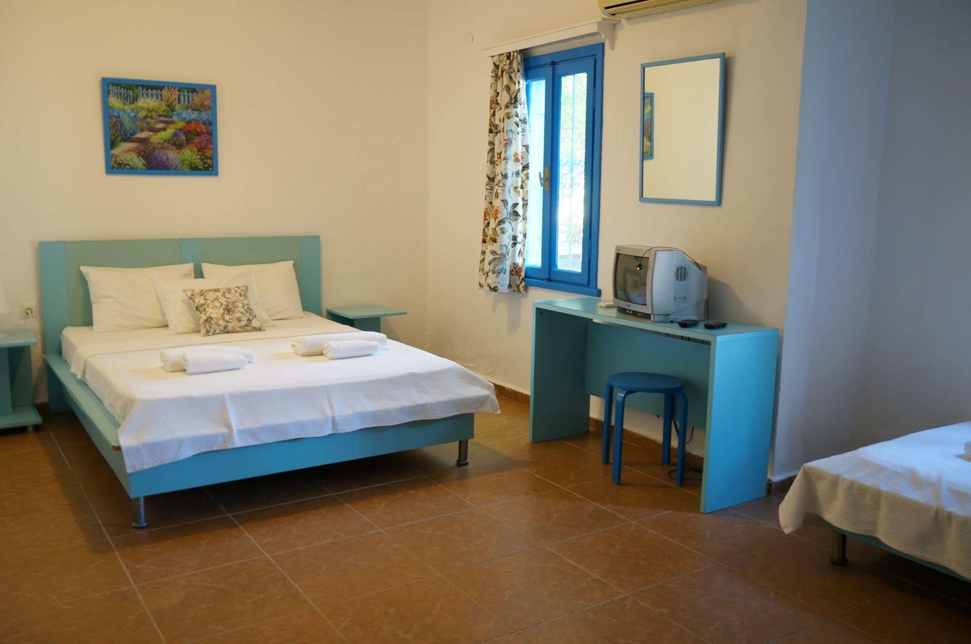 ביטז Esmana Hotel מראה חיצוני תמונה