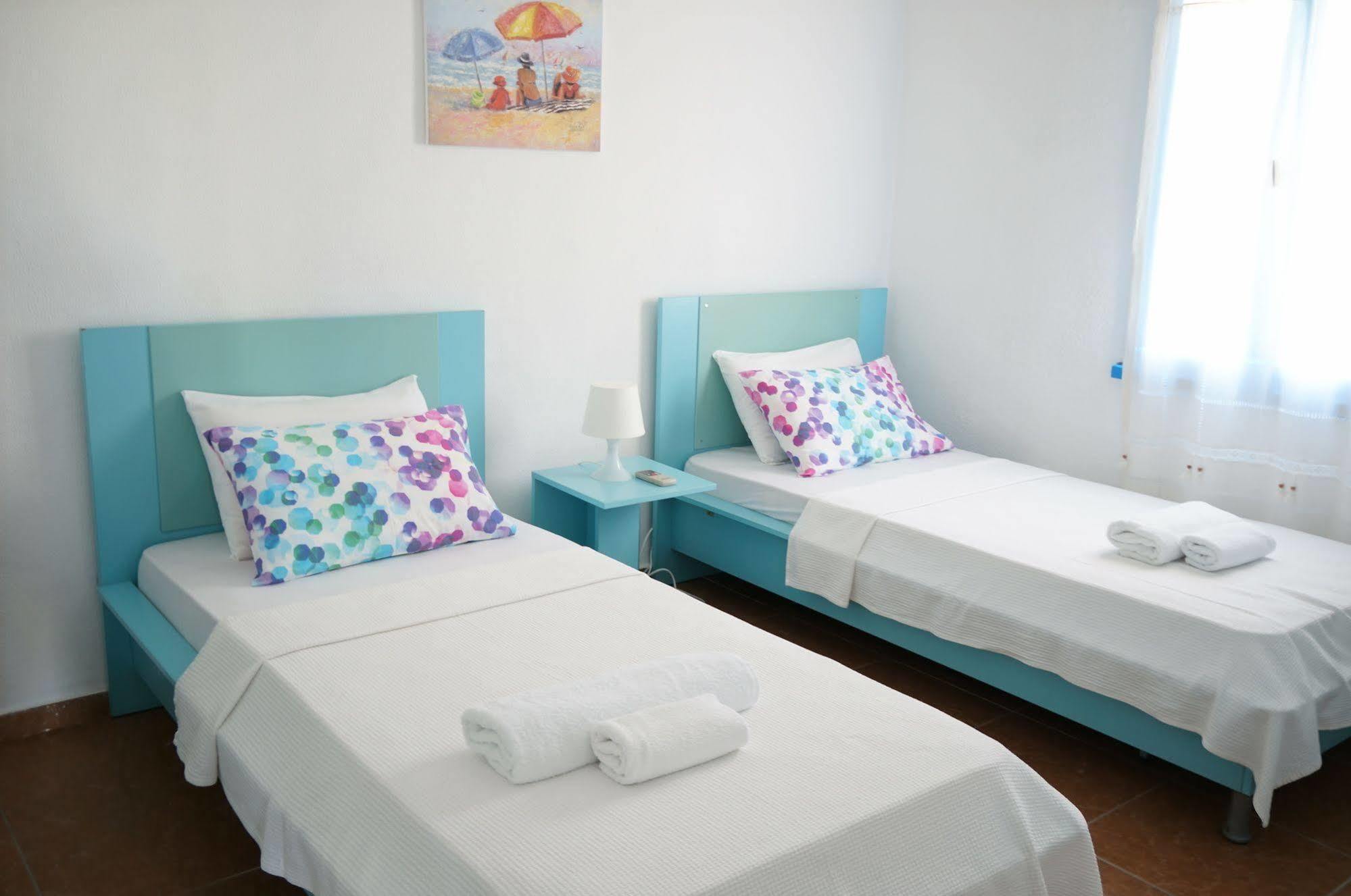 ביטז Esmana Hotel מראה חיצוני תמונה