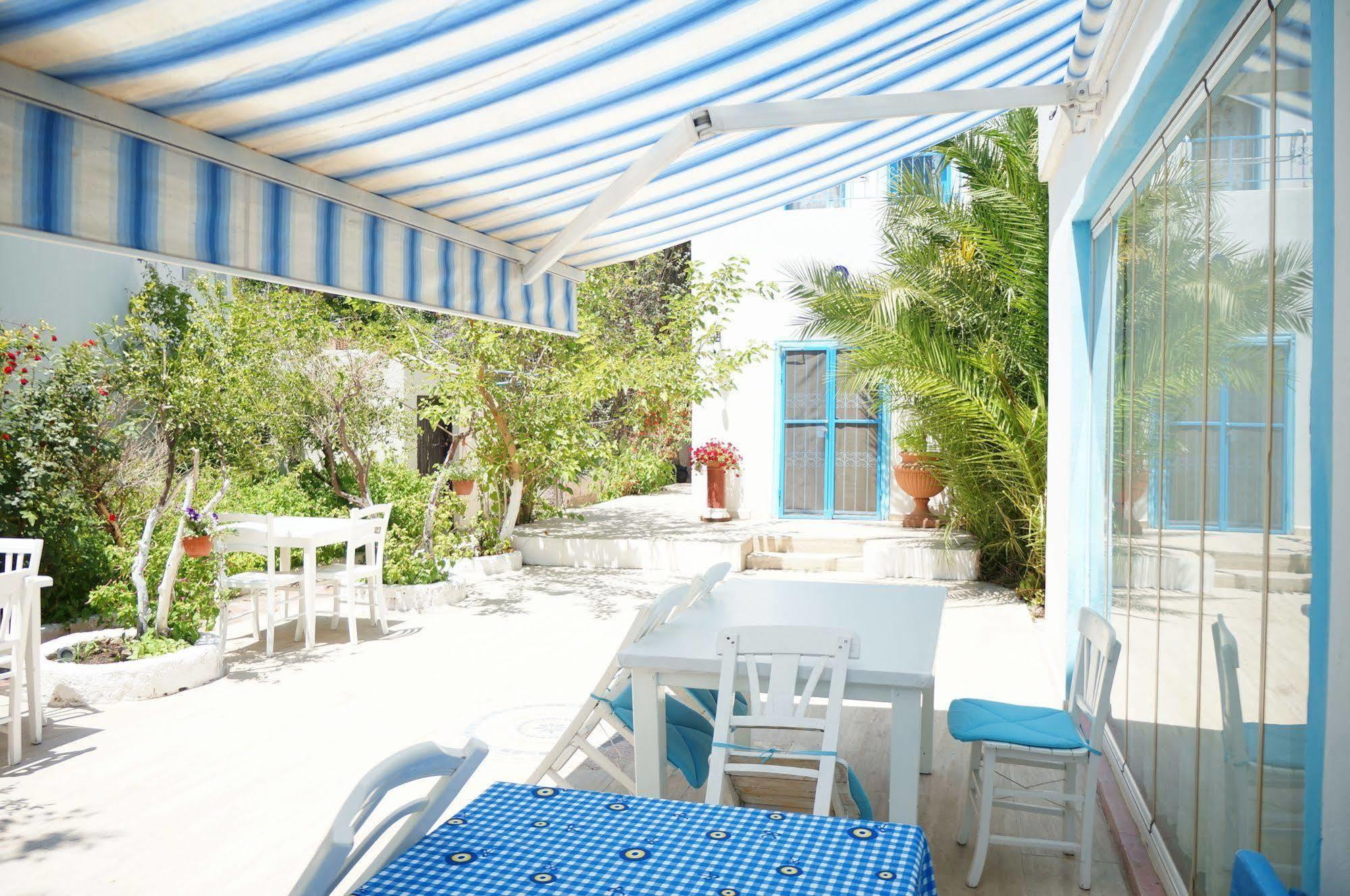 ביטז Esmana Hotel מראה חיצוני תמונה